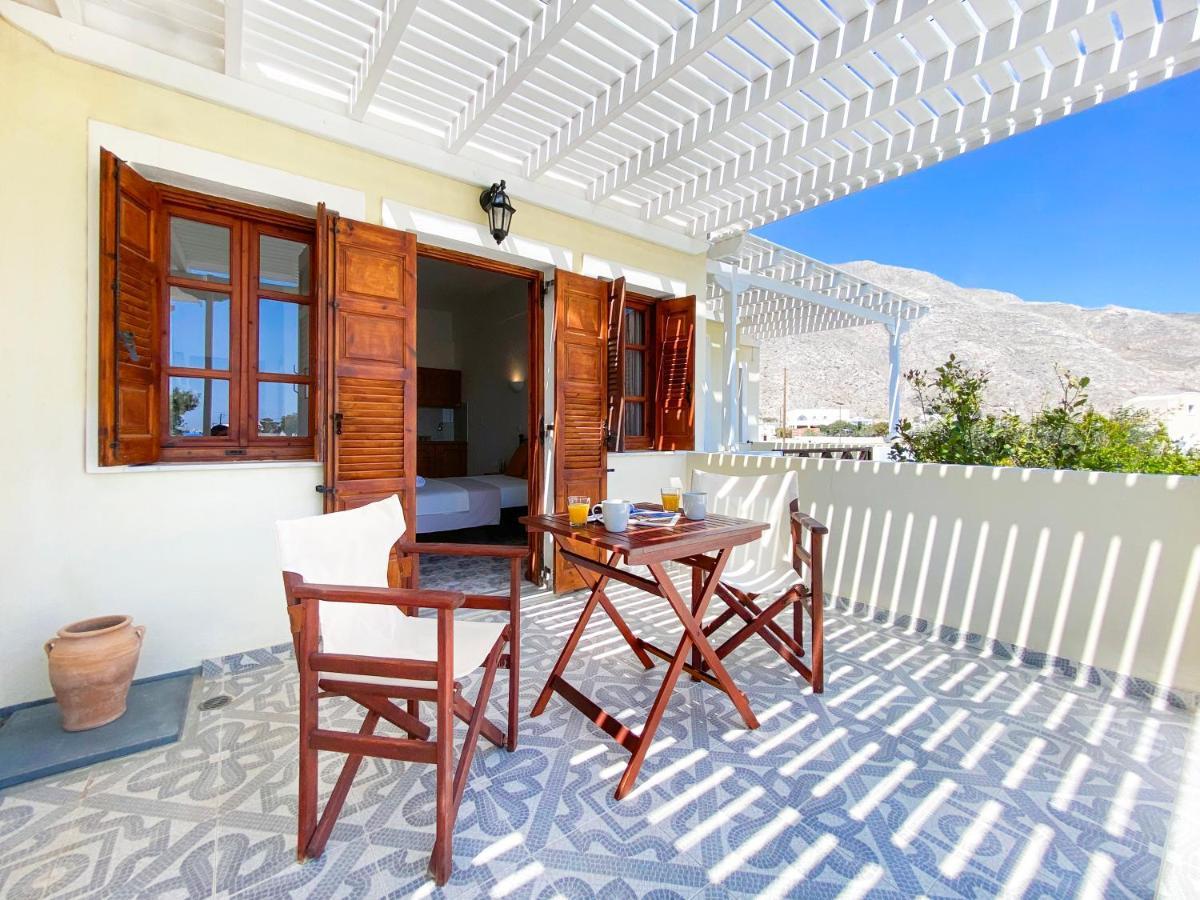 Almyra Villa Perissa  Luaran gambar