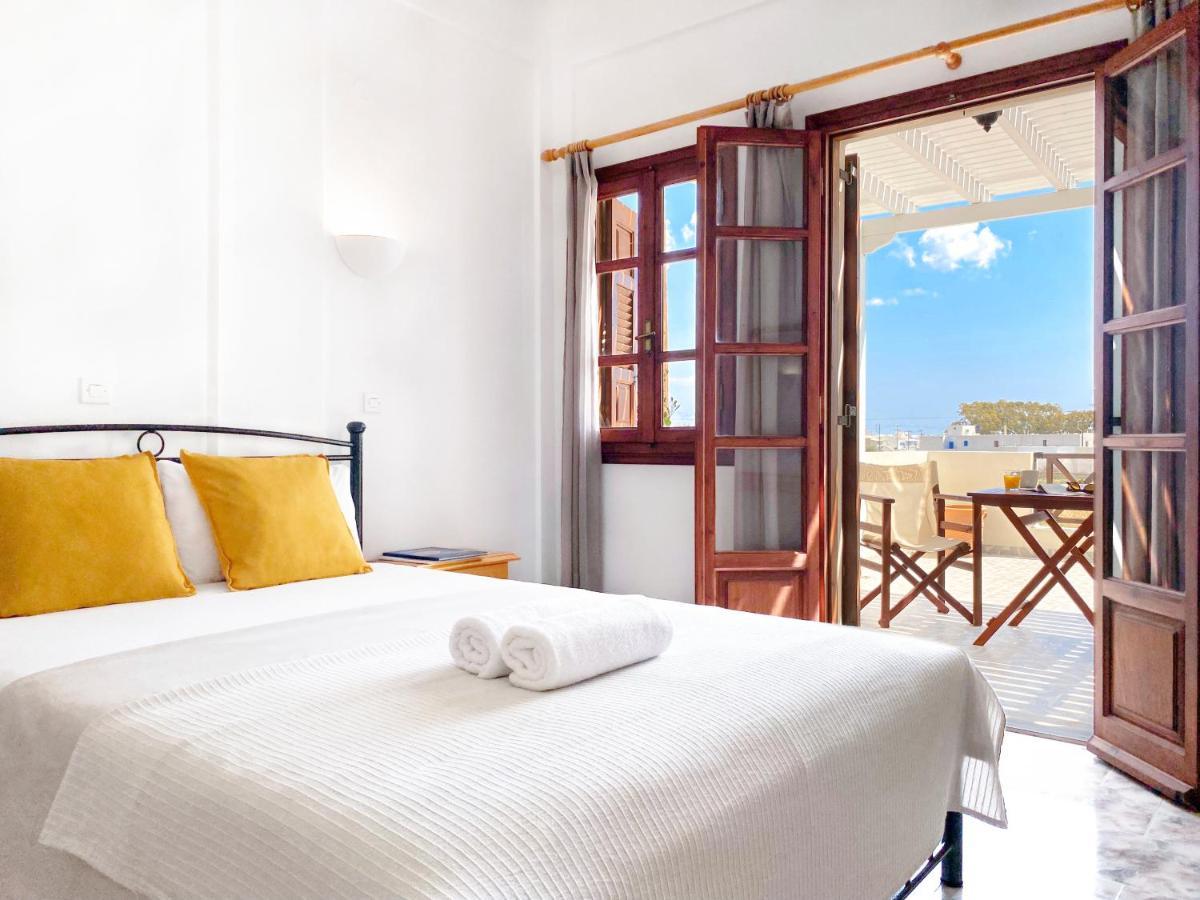 Almyra Villa Perissa  Luaran gambar