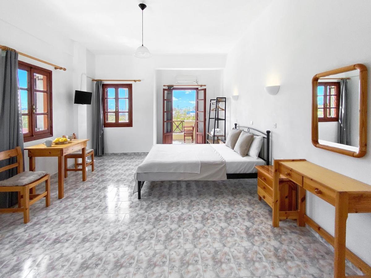 Almyra Villa Perissa  Luaran gambar