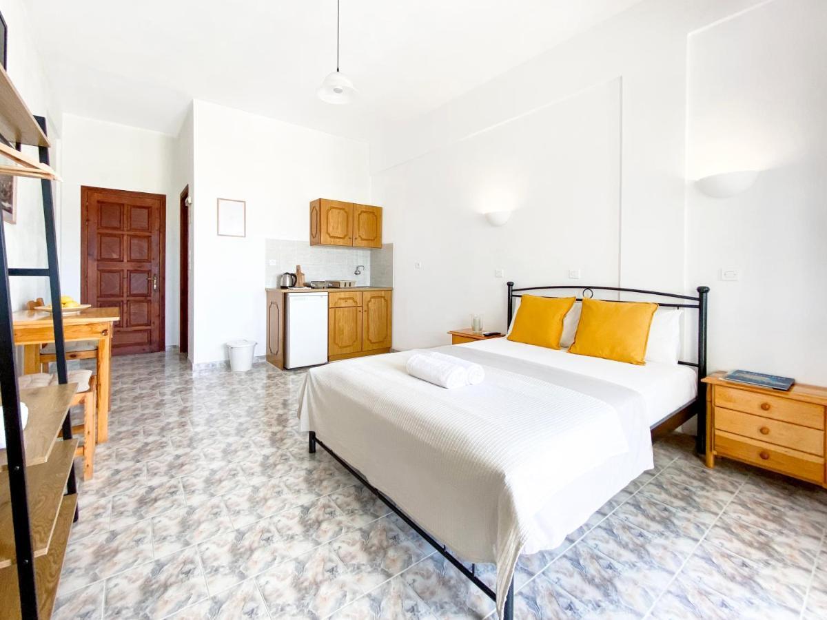 Almyra Villa Perissa  Luaran gambar